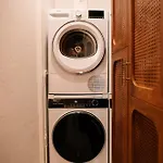 Apartman New Design Top-class Next To The Castle-free Parking-terrace Pozsony