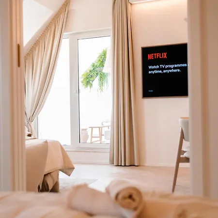 New Design Top-class Next To The Castle-free Parking-terrace Appartamento Bratislava