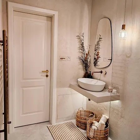 New Design Top-class Next To The Castle-free Parking-terrace