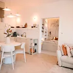 New Design Top-class Next To The Castle-free Parking-terrace Apartment *